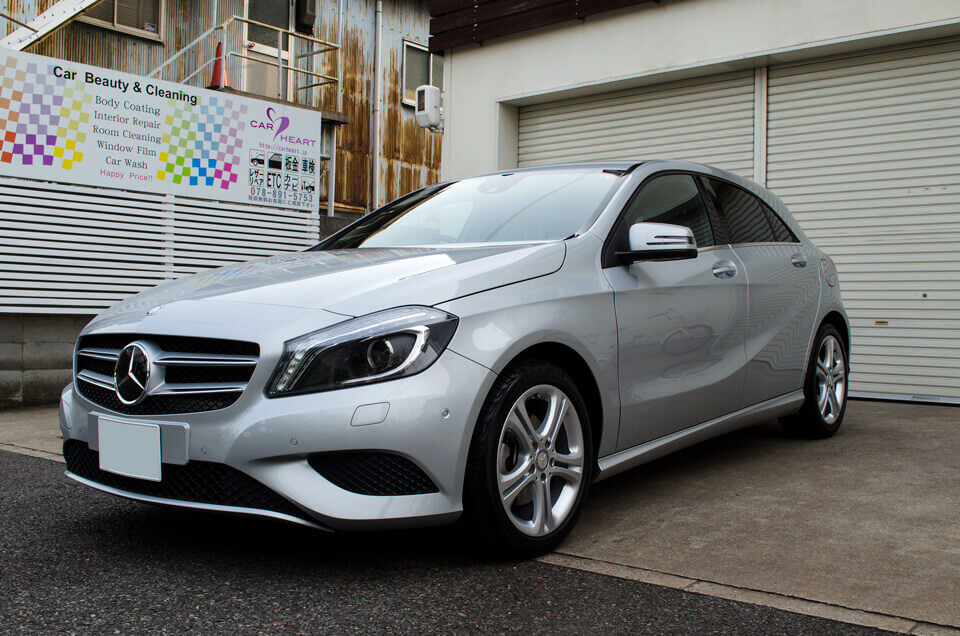 Benz A180にウインコス オートモーティブフィルム GY-15IRを施工しました。