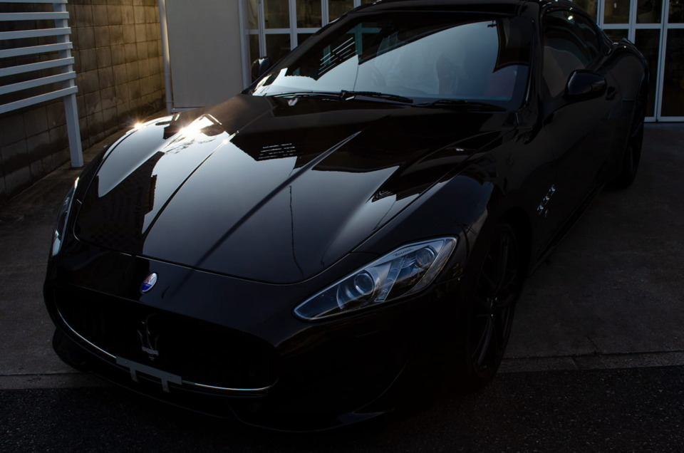 KUBEBOND DIAMOND9Hナノセラミックコーティングを施工したMaserati Gran Turismo