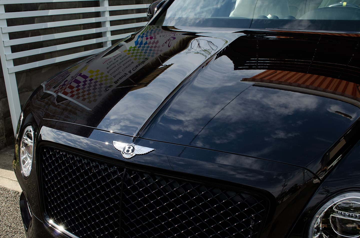 ボディコーティングを施工したBentley-VENTIGA-V8