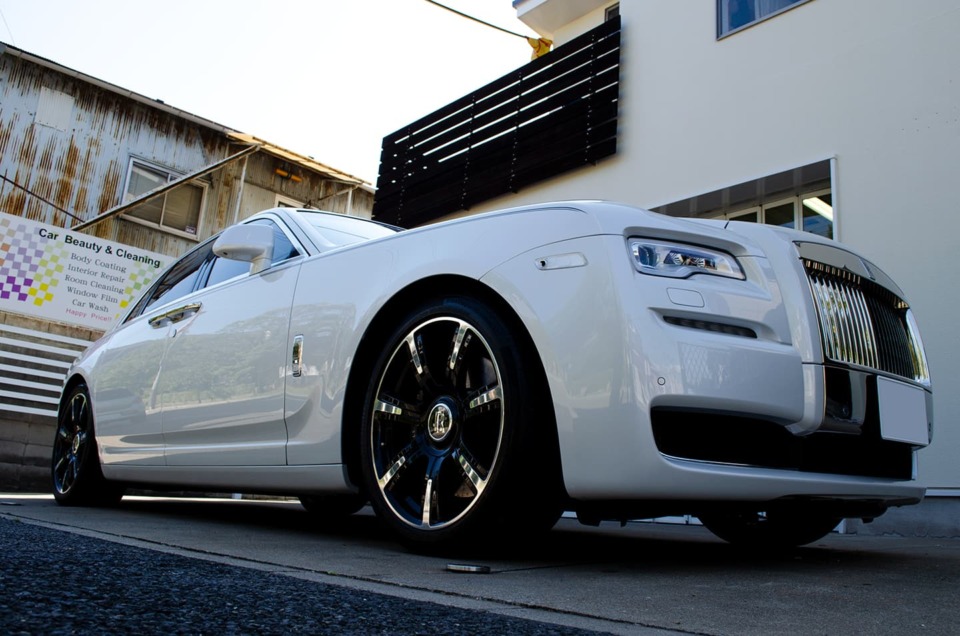GENESISコーティングを施工したRolls-Royce Ghost