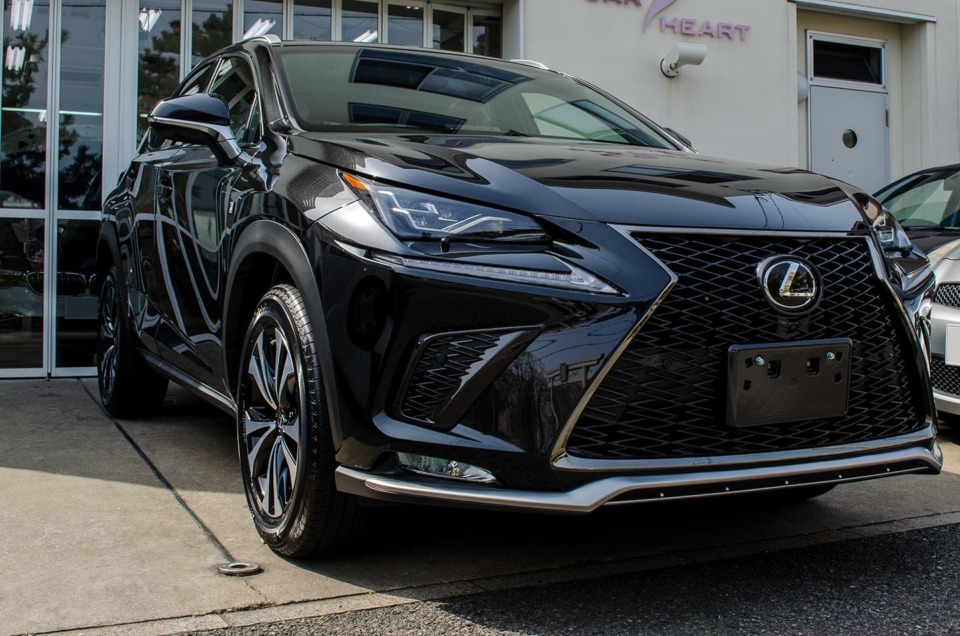 GENESIS コーティングを施工した LEXUS NX300