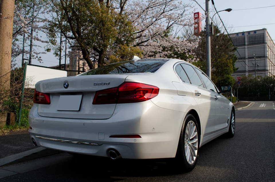 ジェネシスガラスコーティングを施工したBMW 523d