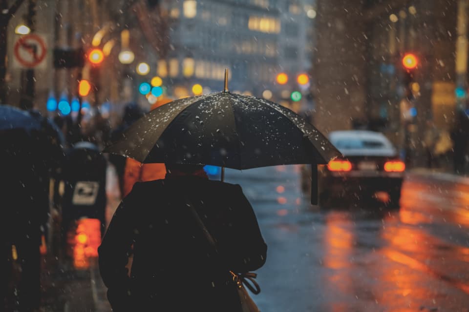 雨水は水道水に比べてイオンデポジットの原因にはならない