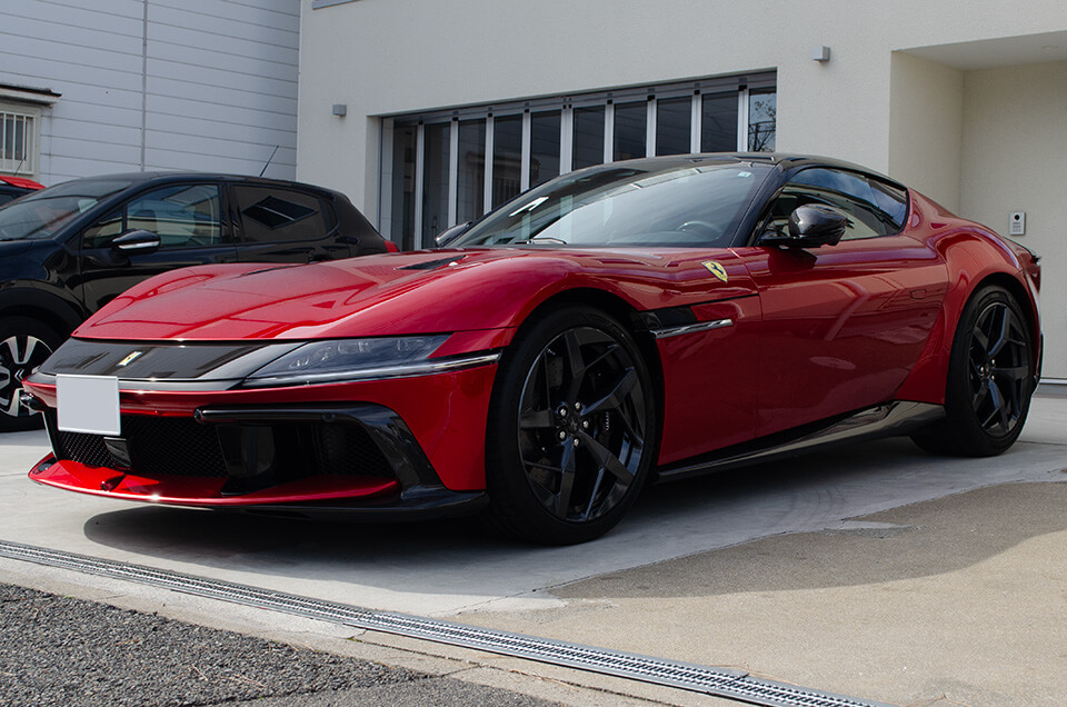 コーティングなどを施工したFerrari 12Cilindri ロッソマグマ