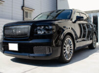 servFaces Coat Ultima セラミックコーティングを施工した TOYOTA CENTURY (GRG75型) 麟鳳単彩ブラック〈212〉