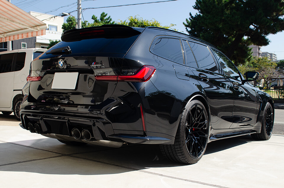 servFaces Coat Ultimaを施工したBMW M3 Competition Touringのリア